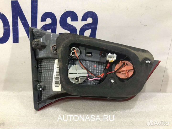 Фонарь внутренний задний правый Kia Rio седан 1.4