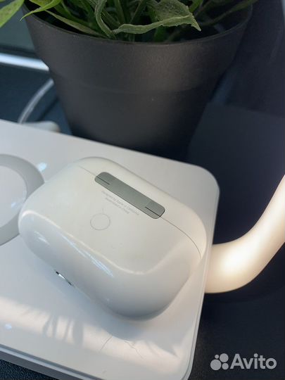 Кейс для AirPods Pro (Оригинал)