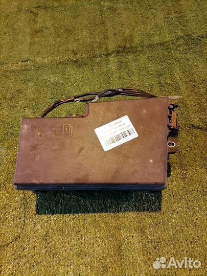 Блок предохранителей 8688039 Volvo S40 MS MS66