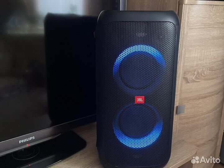 Аренда портативной колонки JBL Party Box 100