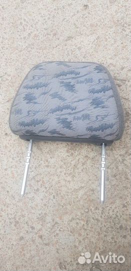 Подголовник