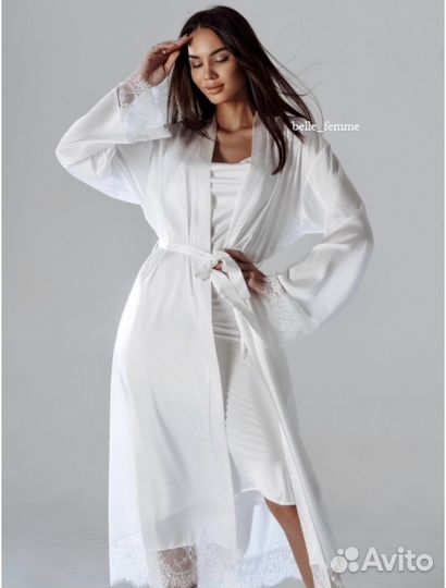 Домашний халат с кружевом