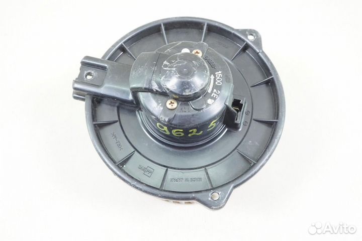 Мотор печки Toyota Runx NZE124