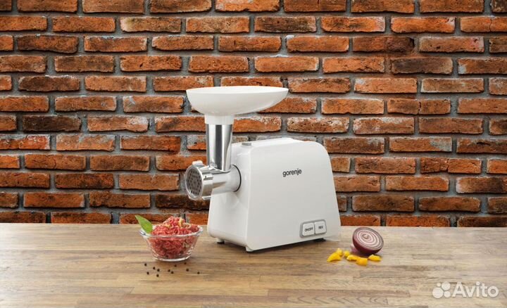 Новая электрическая Мясорубка Gorenje MG1602W