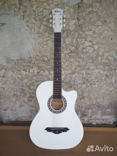Продам акустическую гитару (новая)