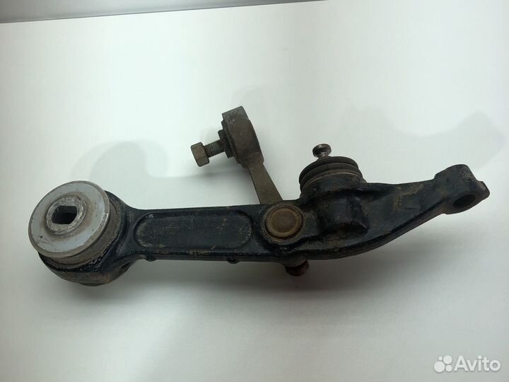 Рычаг подвески нижний правый Мерседс w220