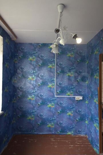 Комната 26 м² в 9-к., 3/5 эт.