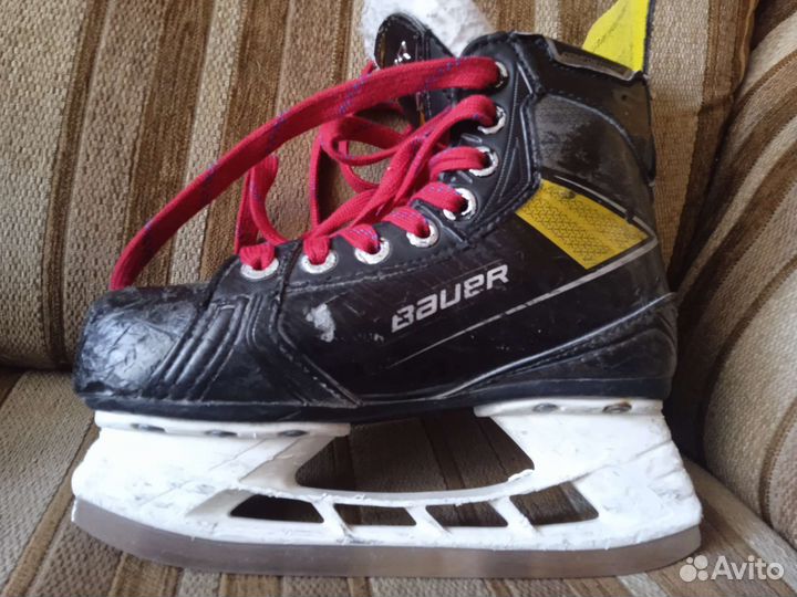 Коньки хоккейные Bauer supreme 3S Y13.5