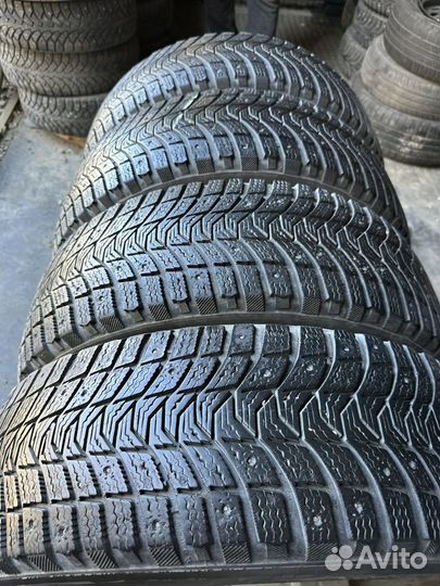 Michelin Latitude X-Ice North 3 215/65 R16