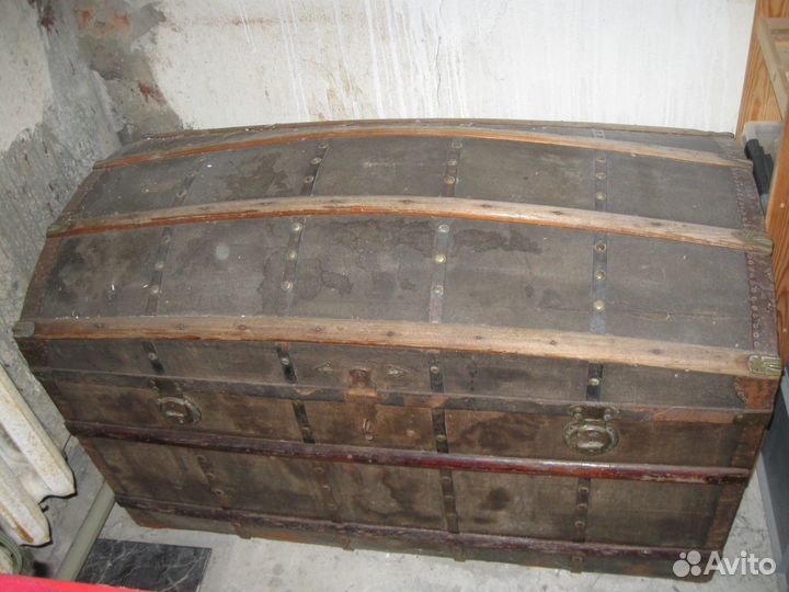 Сундук старинный 1880 года