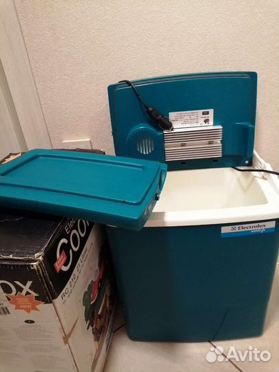 Переносной холодильник