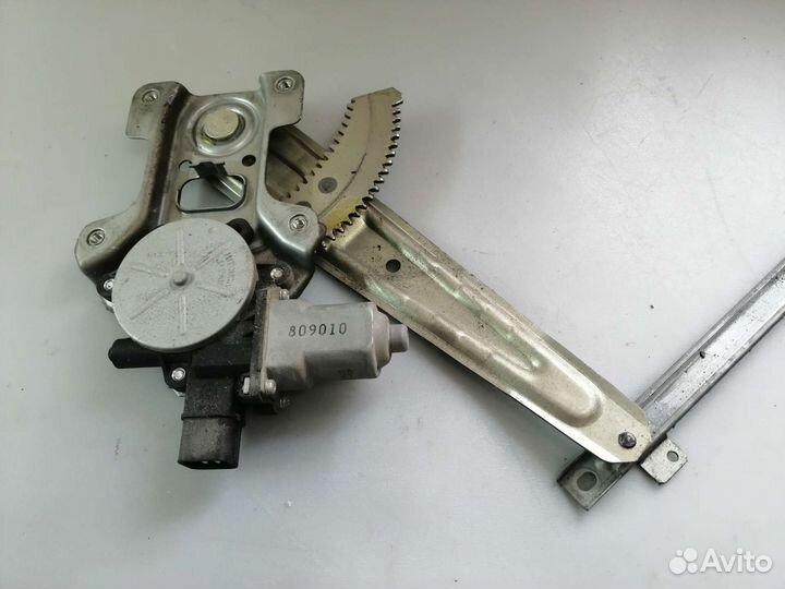 Моторчик стеклоподъемника пр Mitsubishi Lancer X