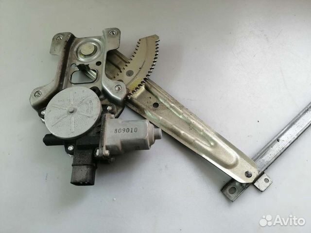 Моторчик стеклоподъемника пр Mitsubishi Lancer X