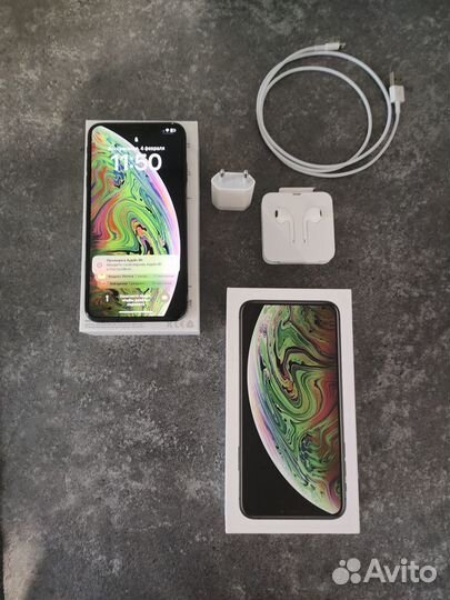 iPhone Xs Max, 64 ГБ