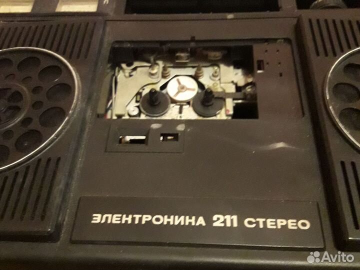 Кассетный магнитафоны Электроника 211 Донор