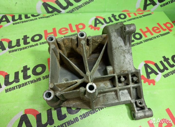 Кронштейн кондиционера BMW 3-series E46 M43B19