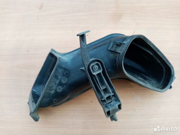 Воздуховод передний правый Bmw 7-Series E65 3.6