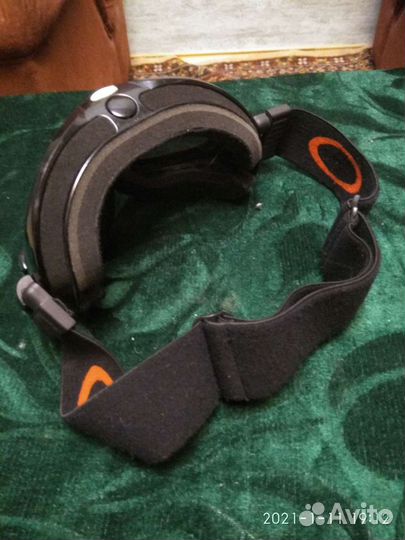 Горнолыжные очки с чехлом