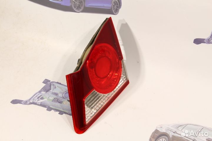 Фонарь крышки багажника задний правый Honda Civic