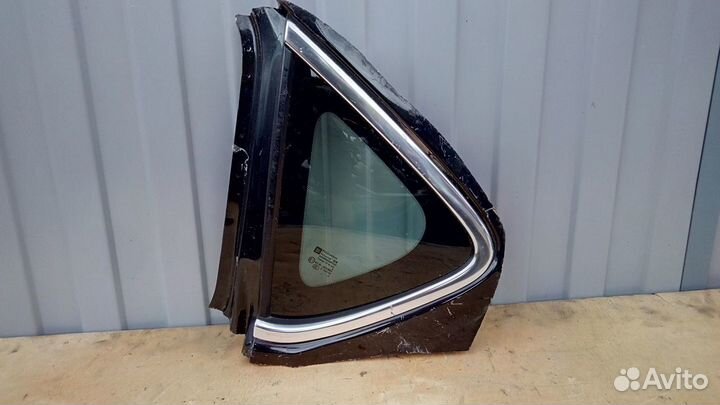 Стекло заднее левое глухое на Опель Астра Джей
