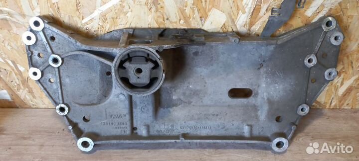 Подрамник Octavia A5, Golf 5, VAG