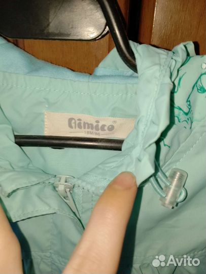 Ветровка для девочки