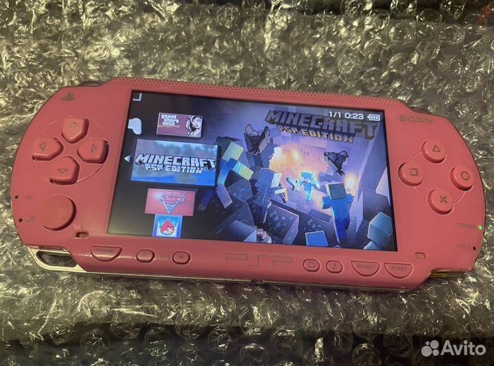 Playstation portable розовая игровая приставка