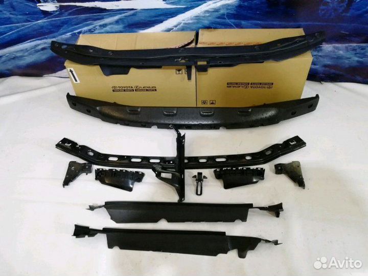 Комплект креплений и пыльников Toyota Land Cruiser