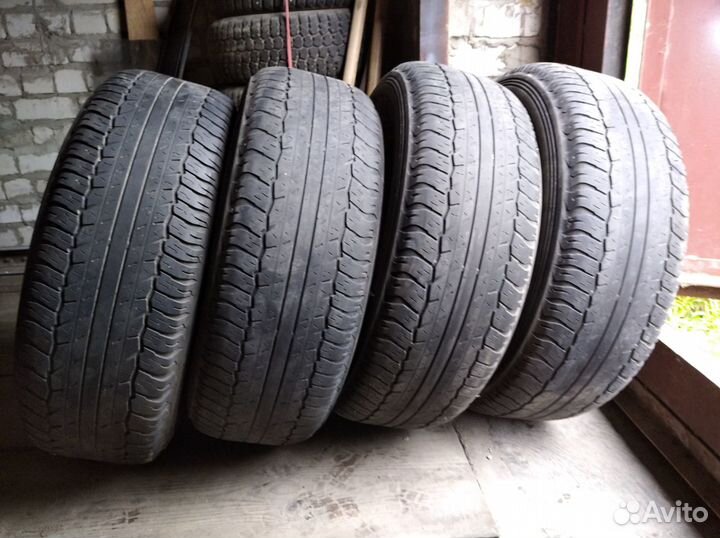 Dunlop Axiom Plus 265/65 R17 160H