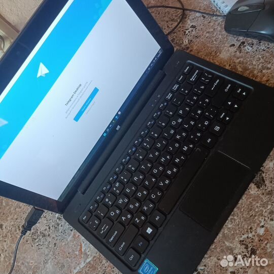 Планшет ноутбук 2 в 1