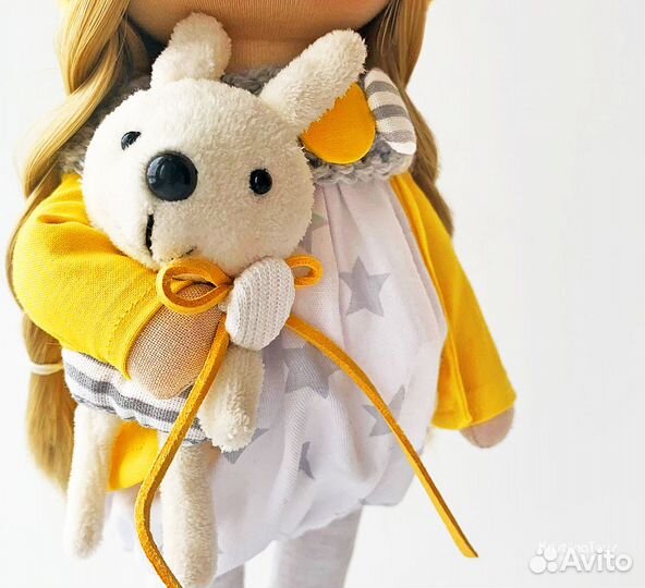 Кукла-зайчик символ 2023 года