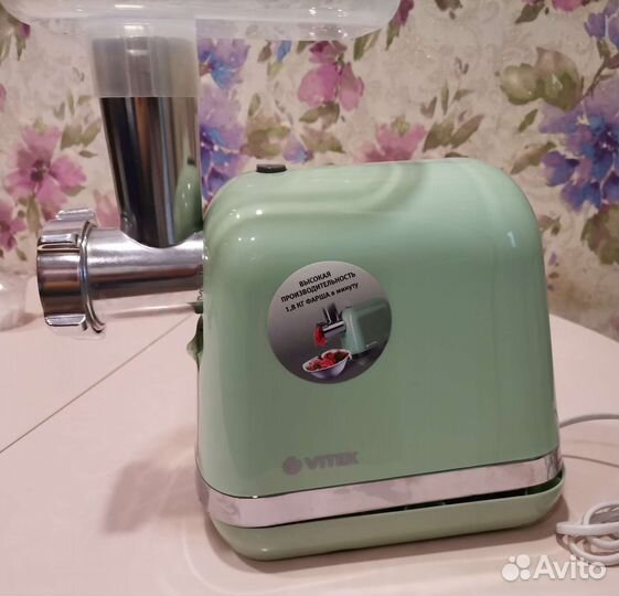 Мясорубка Электрическая Vitek на запчасти