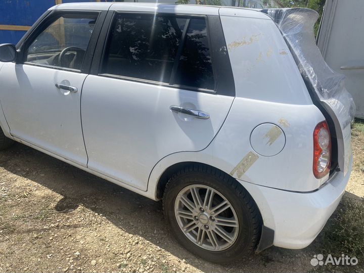 LIFAN Smily (320) 1.3 МТ, 2012, битый, 220 000 км