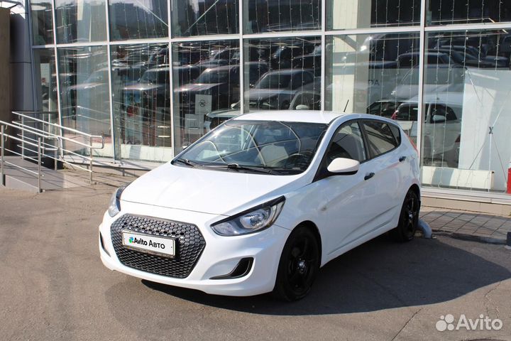 Hyundai Solaris 1.4 AT, 2011, 246 103 км