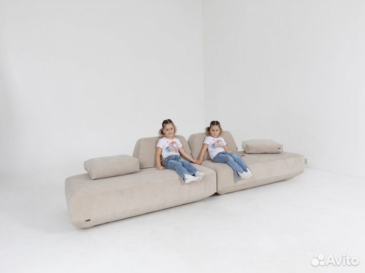 Диван 34502100 мм