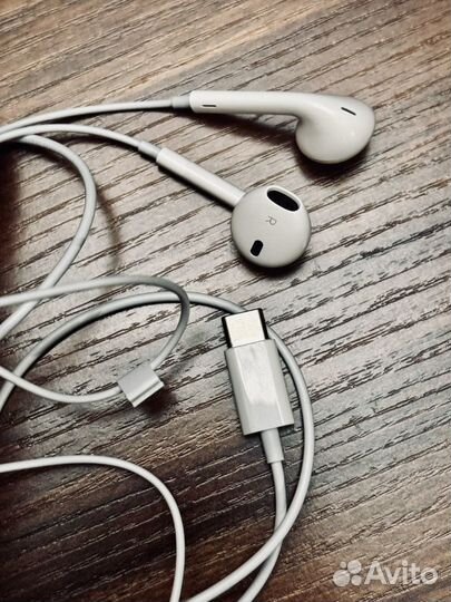 Наушники EarPods Type-C новые