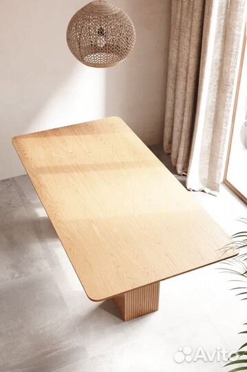 Стол на двойном реечном подстолье