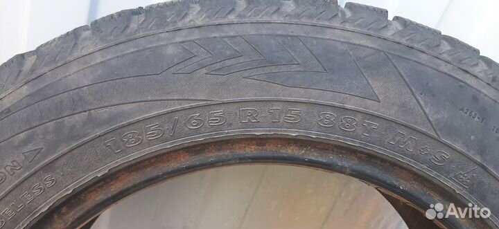 Nokian Tyres Hakkapeliitta 4 185/65 R15 и 195/60 R15 88T
