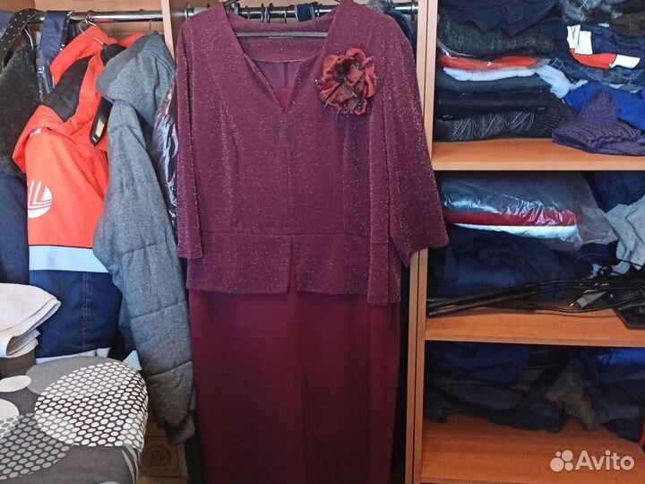 Вечернее платье