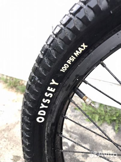Трюковой велосипед bmx