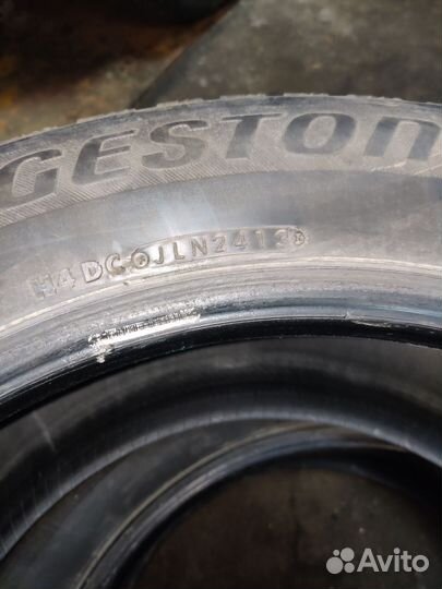 Bridgestone Blizzak Spike-01 235/60 R18