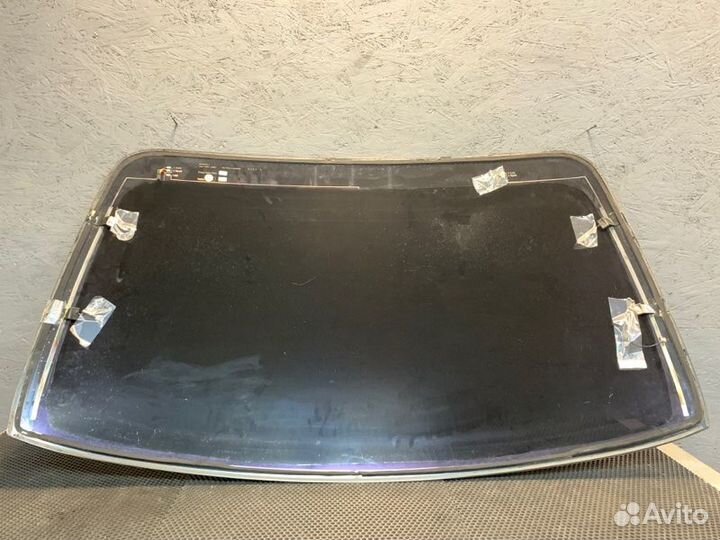 Стекло заднее Bentley Continental Flying Spur 3W2