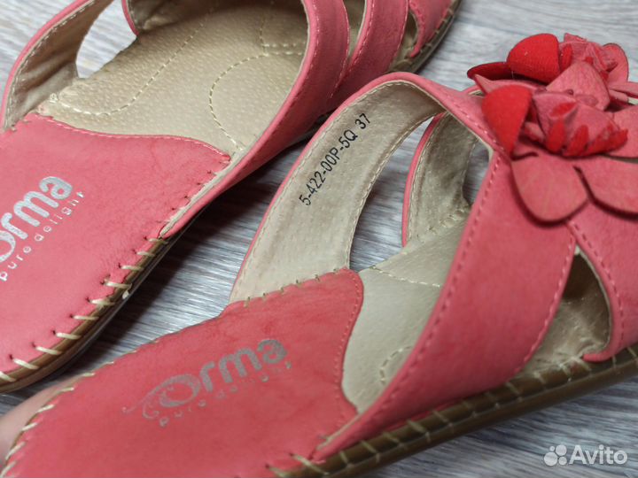 Шлепки женские, р 37