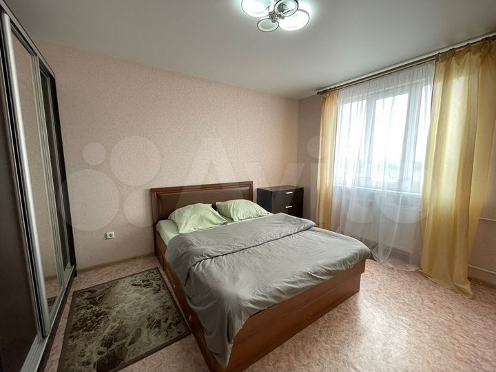 2-к. квартира, 64 м², 14/17 эт.