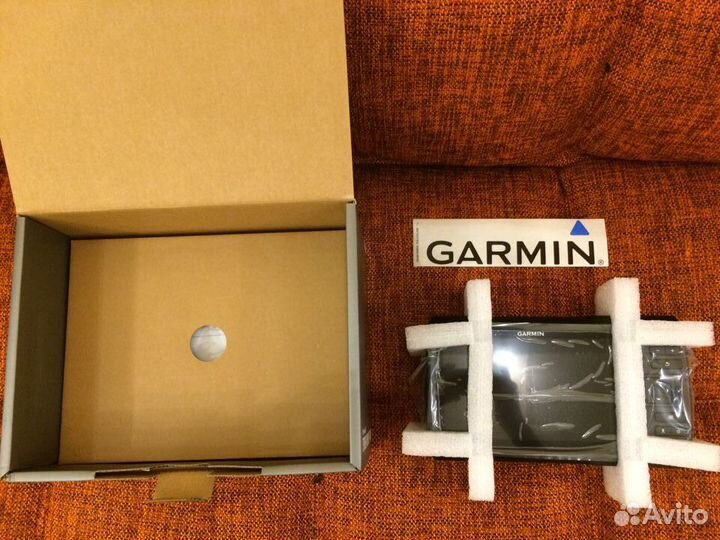 Эхолот garmin striker vivid plus 9 sv новый