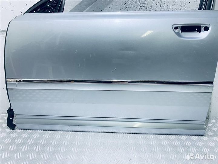 Дверь передняя левая Audi A8 D3