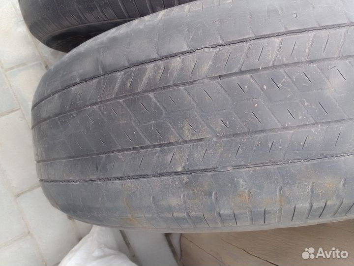 Yokohama Geolandar G033 215/70 R16 33G