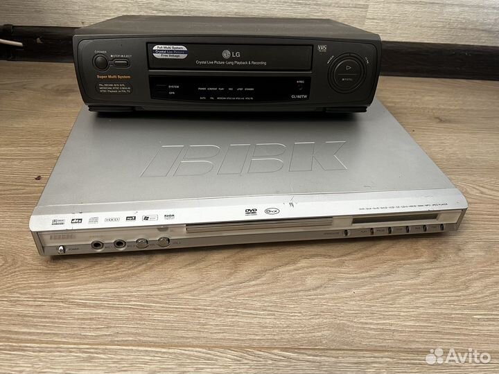 Видеомагнитофон dvd