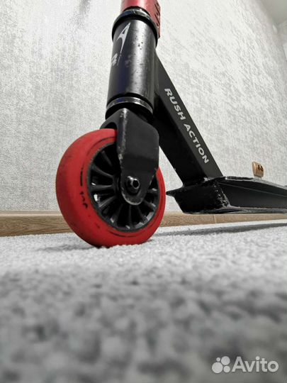 Трюковой самокат rush action