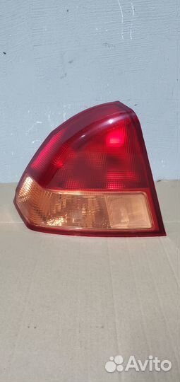 Стоп сигнал левый Honda Civic Ferio ES